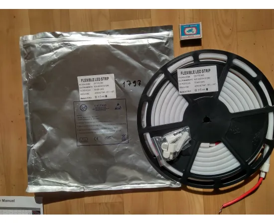 Термолента SWG SMD2835 180 LED/M 12 W/M 24 V IP68X 2800-3200K арт. 1797 Термолента SWG SMD2835 180 LED/M 12 W/M 24 V IP68X 2800-3200K арт. 1797